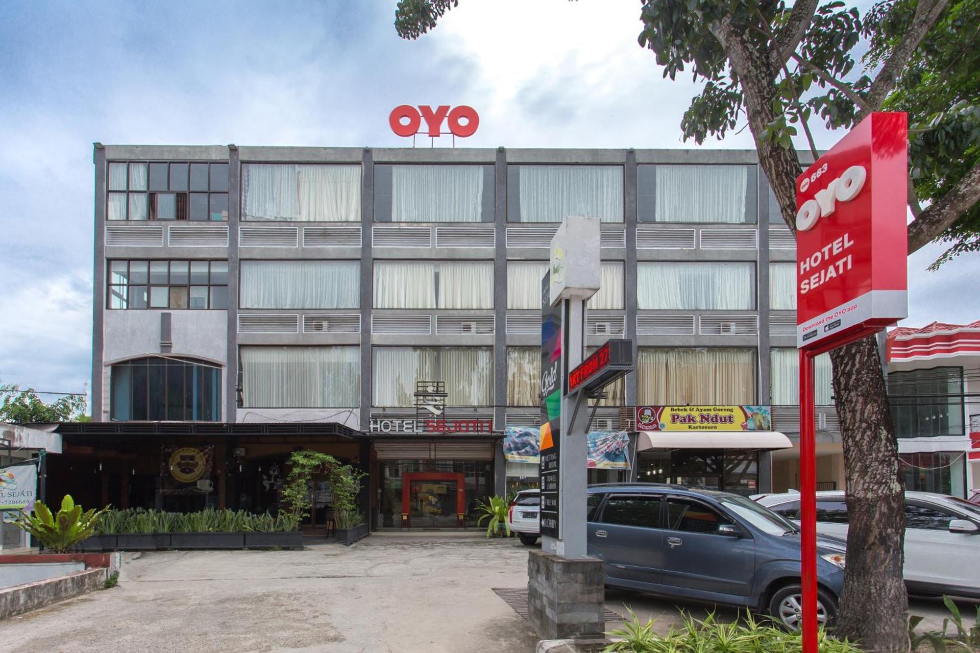 Oyo 663 Hotel Sejati Balikpapan  Dış mekan fotoğraf